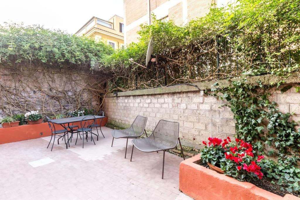 Apartment Il Giardino Di Linda A San Pietro 罗马 外观 照片